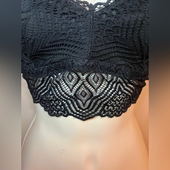 Bralette - Picture 4 of 5